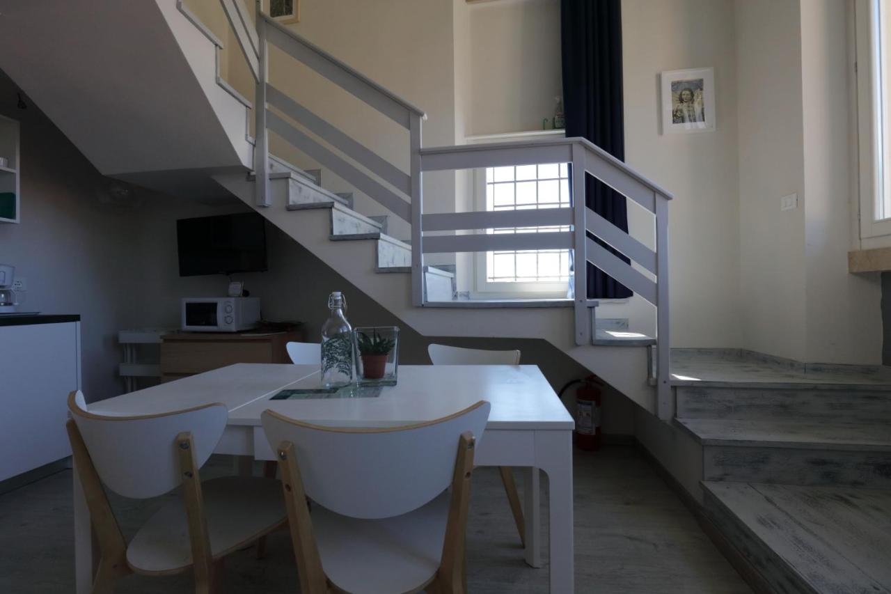 Garda Friends Apartments 토스콜라노마데노 외부 사진